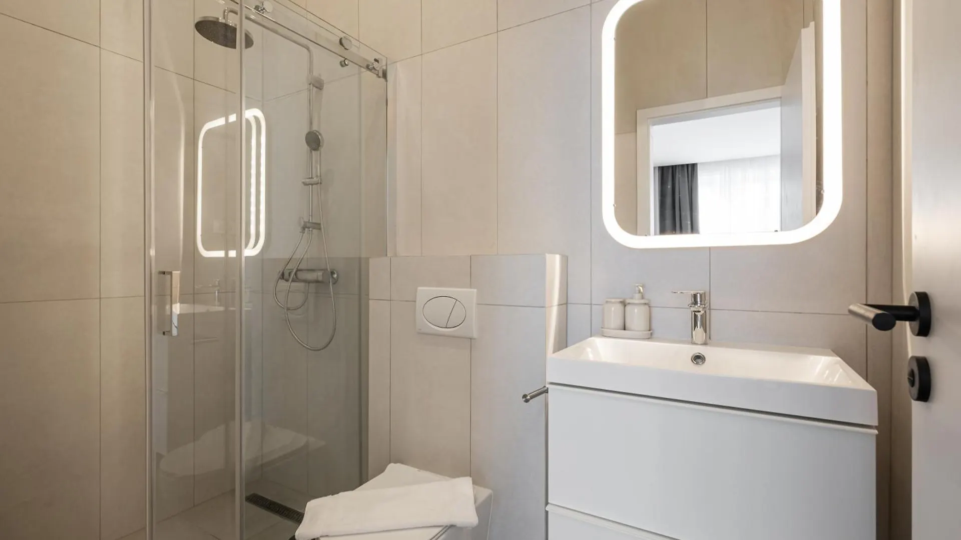 Ferienwohnung A13 Budapest Apartment